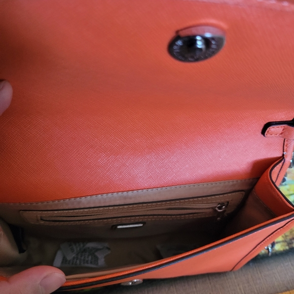 New With Tag Guess Orange Sling Bag | Medium Size - Picture 5 of 7